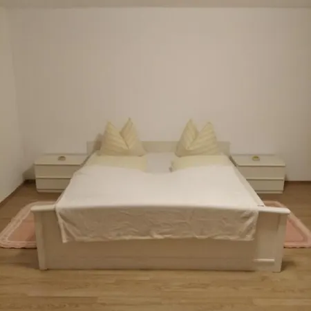 Ferienwohnung Ranti *